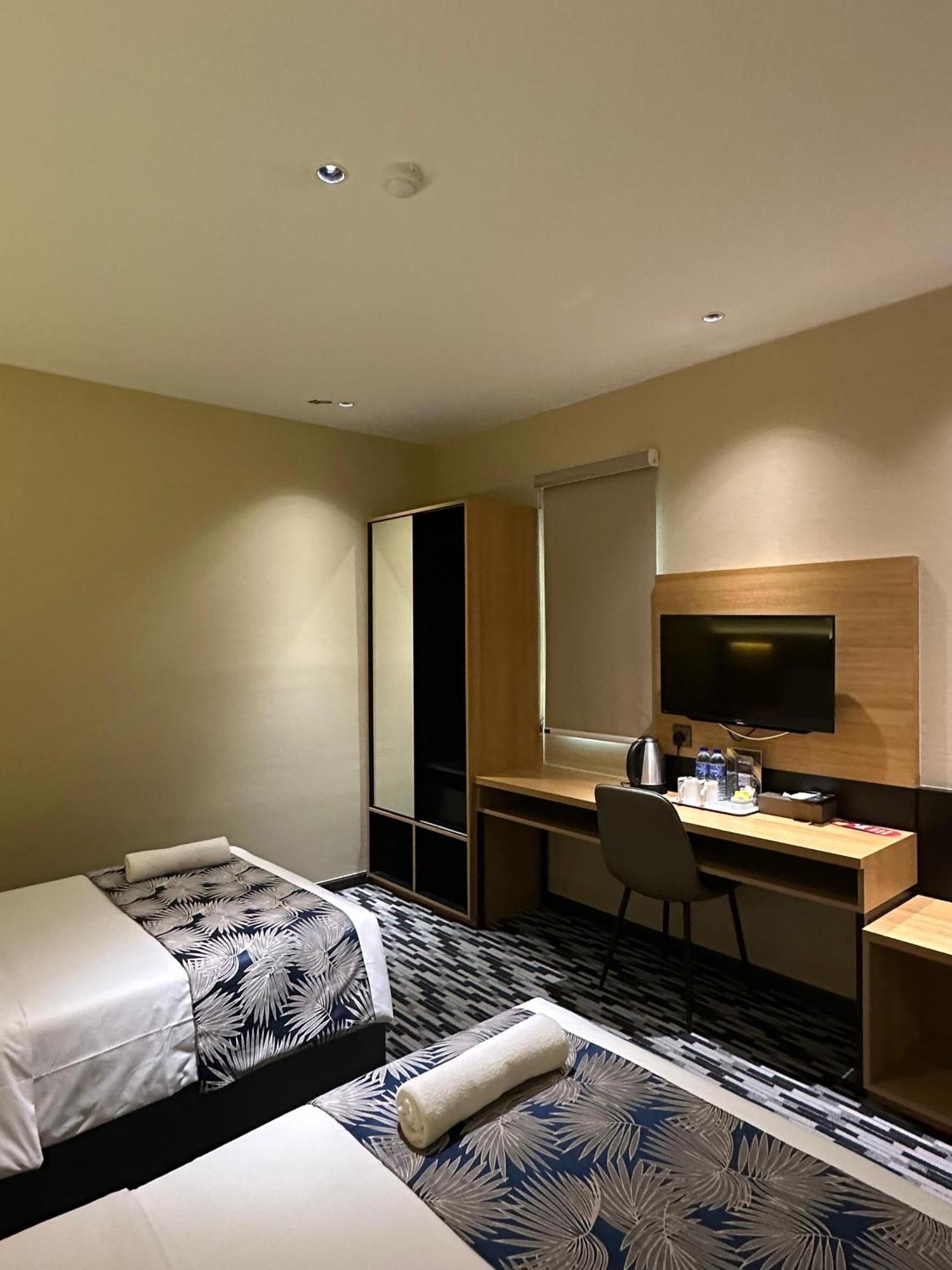 Nb Hotel Τζόχορ Μπάχρου Εξωτερικό φωτογραφία
