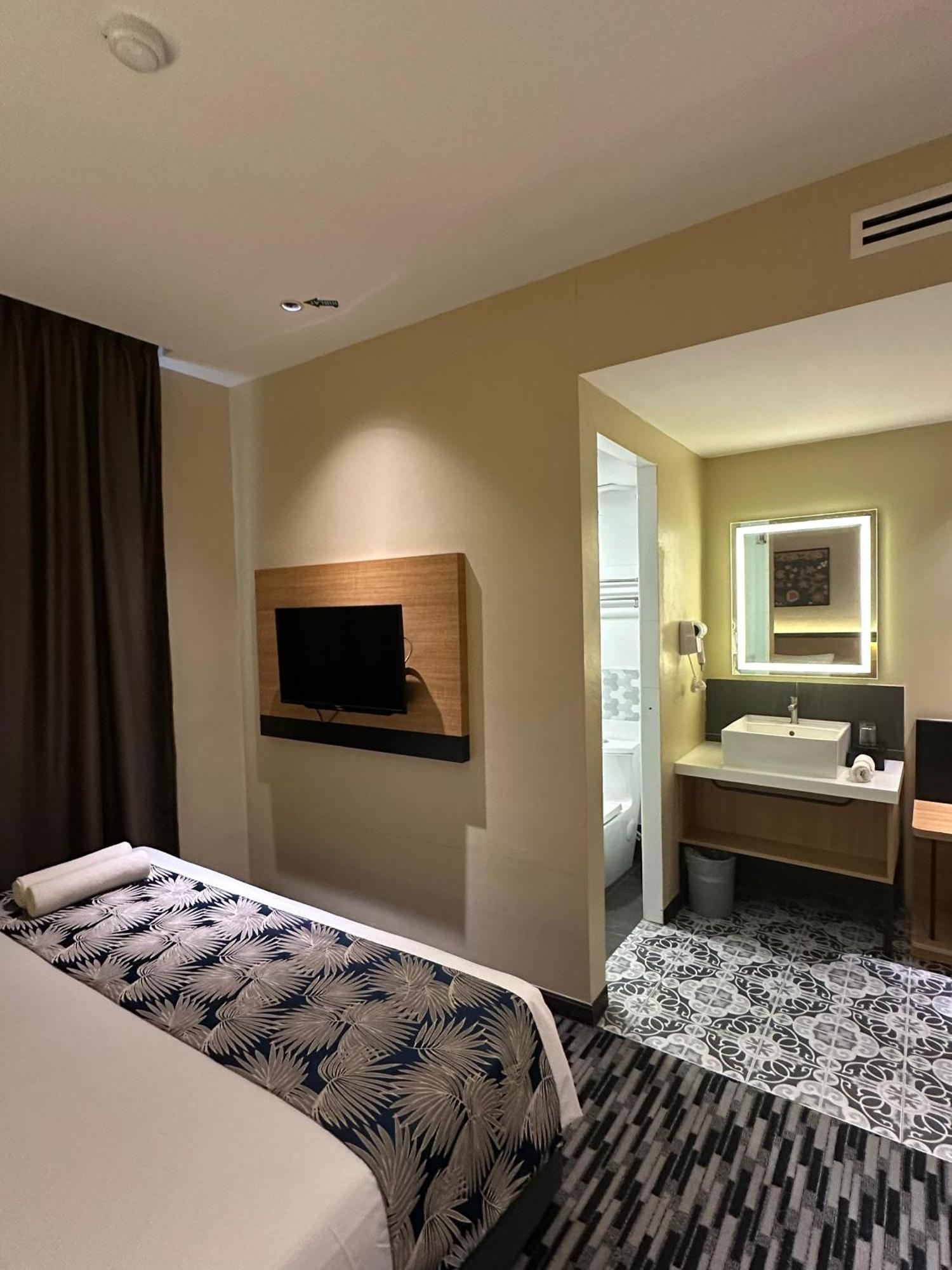 Nb Hotel Τζόχορ Μπάχρου Εξωτερικό φωτογραφία