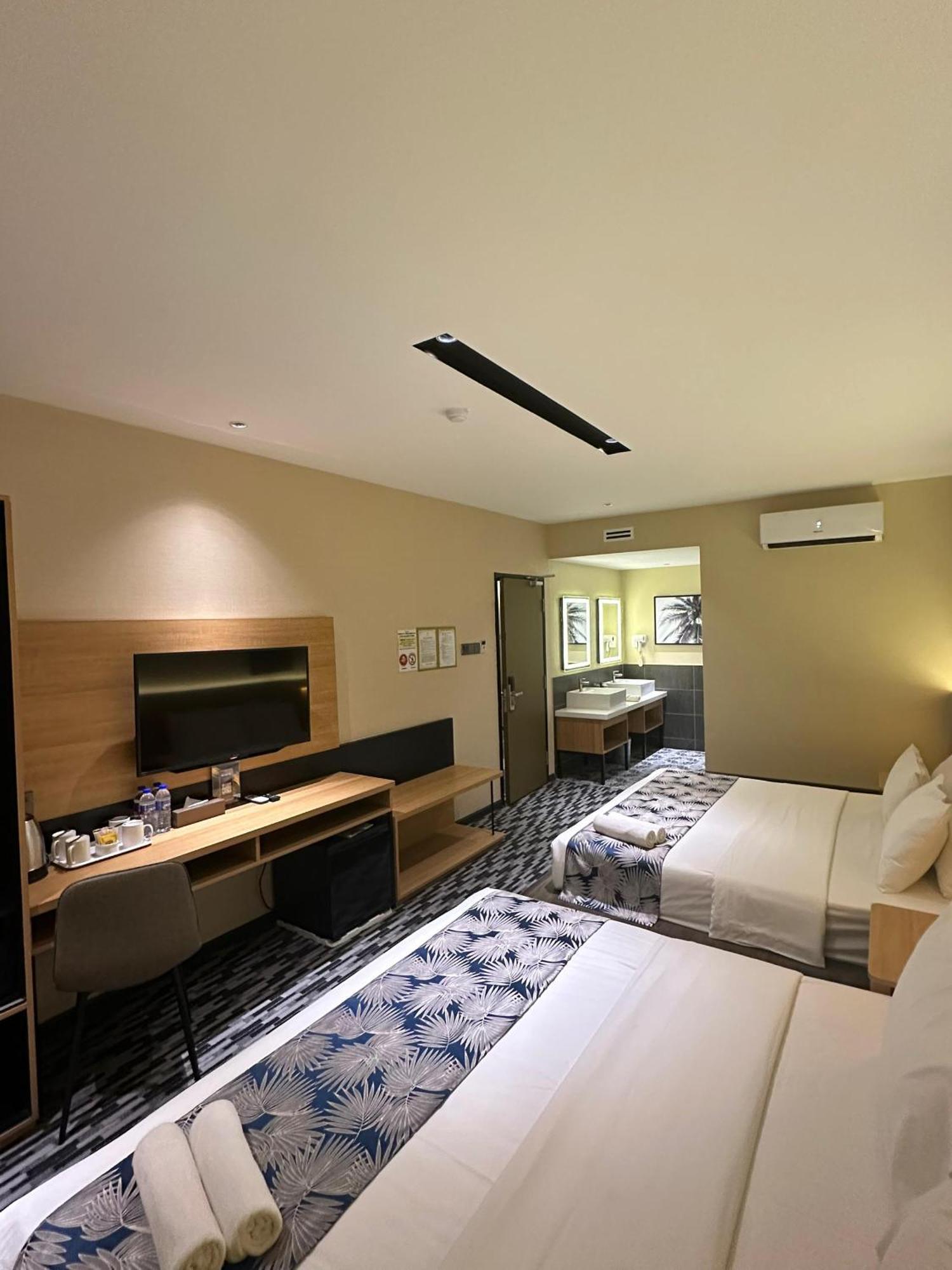 Nb Hotel Τζόχορ Μπάχρου Εξωτερικό φωτογραφία